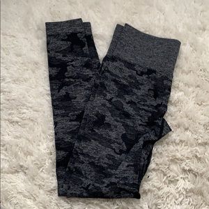Black Camo Gymshark Leggings